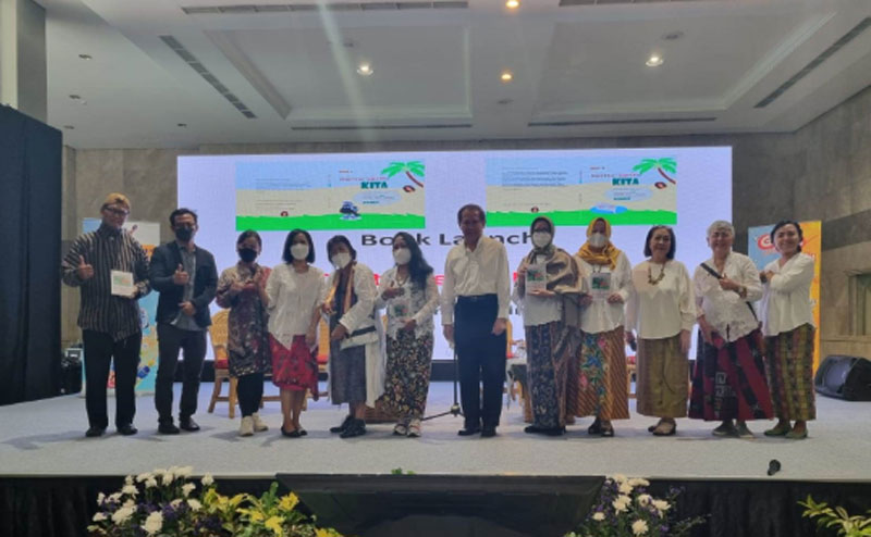 Deklarasi Kusuma Putih Community 10 November 2022 di Panggung Utama IIBF 2022 JCC Jakarta